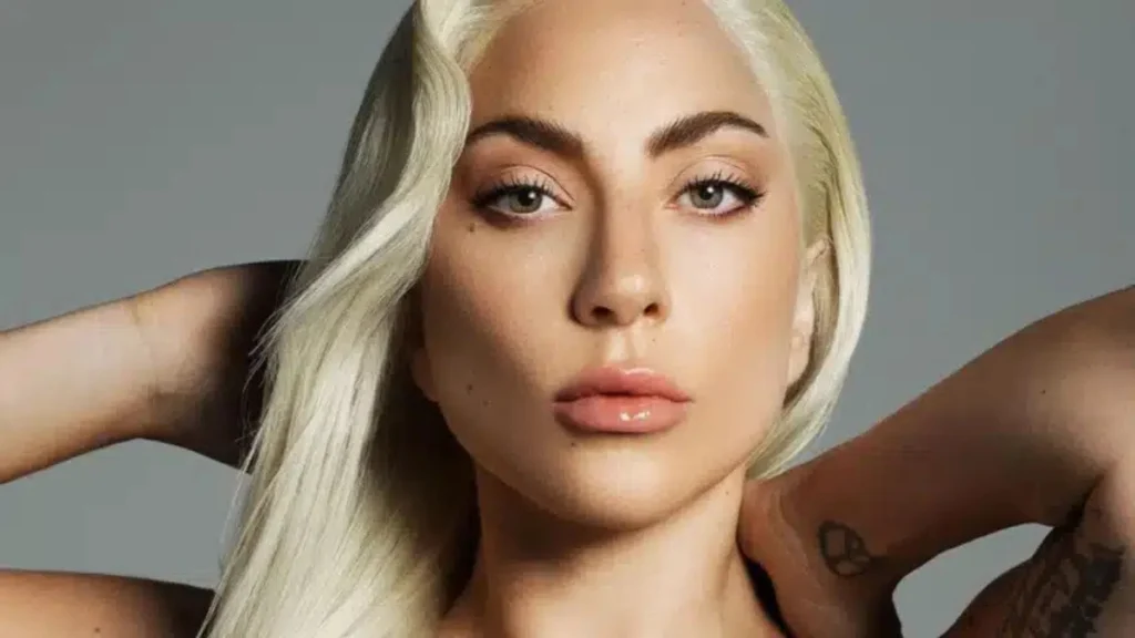 lady gaga bilionaria